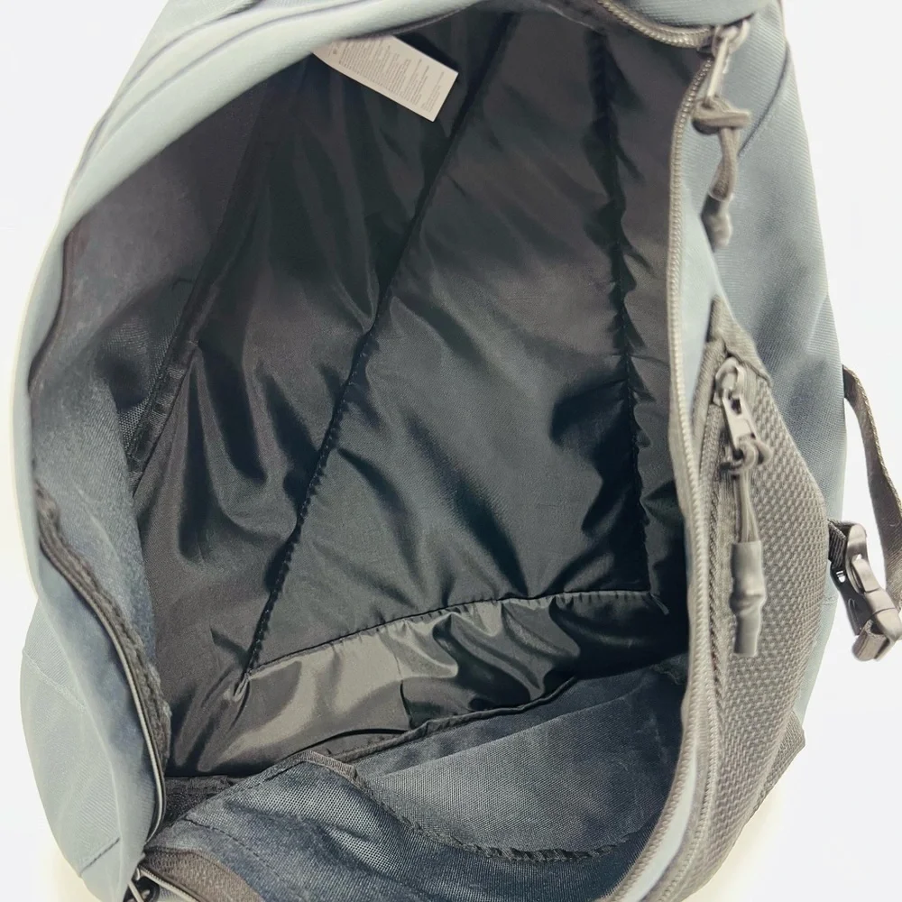 Standard Cloth Elliot School Bag GREEN AND BLACK LIKE NEW CONDITION